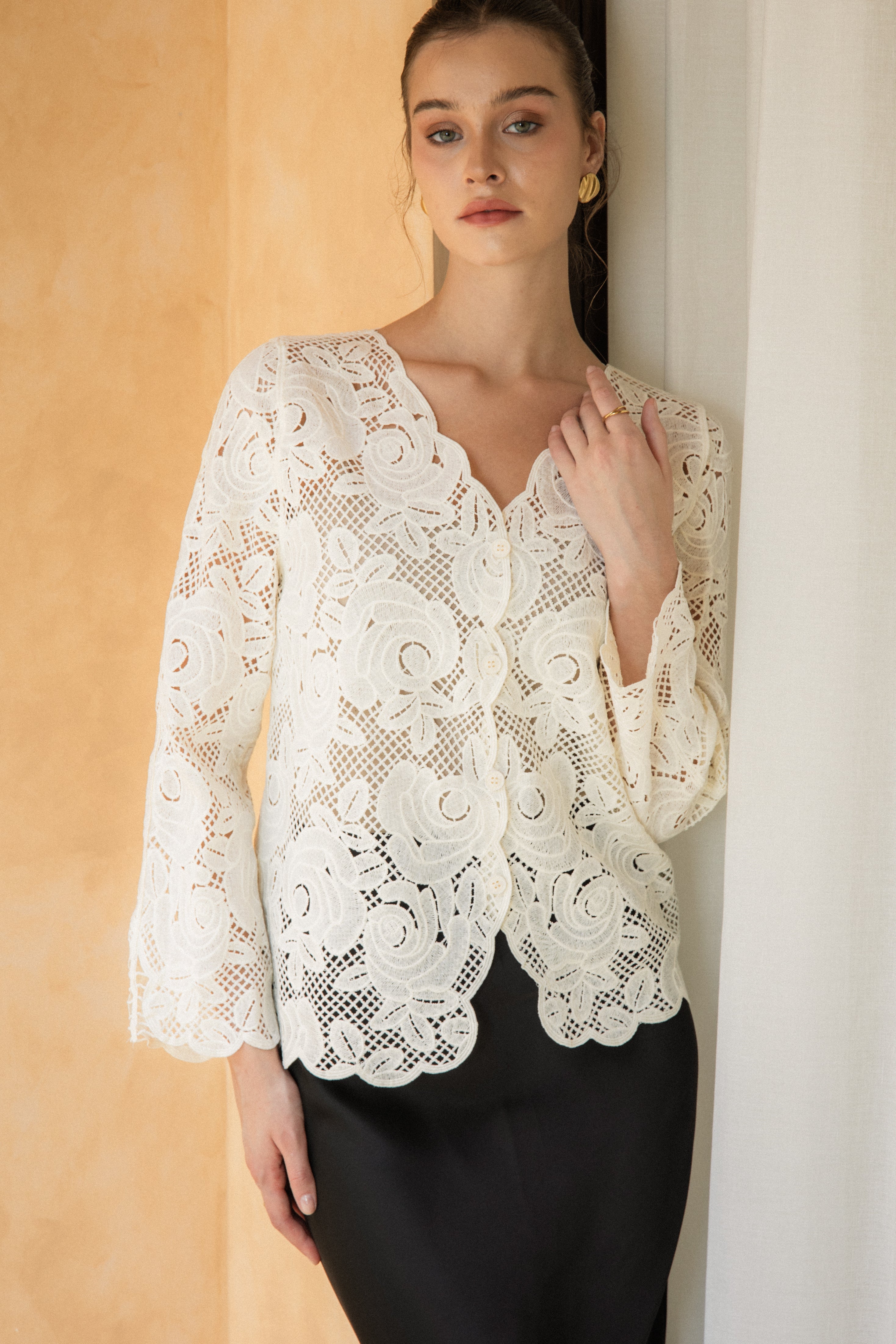 Sol Outer